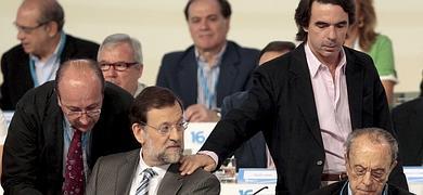Aznar planta a Rajoy y no participará en la convención nacional del PP