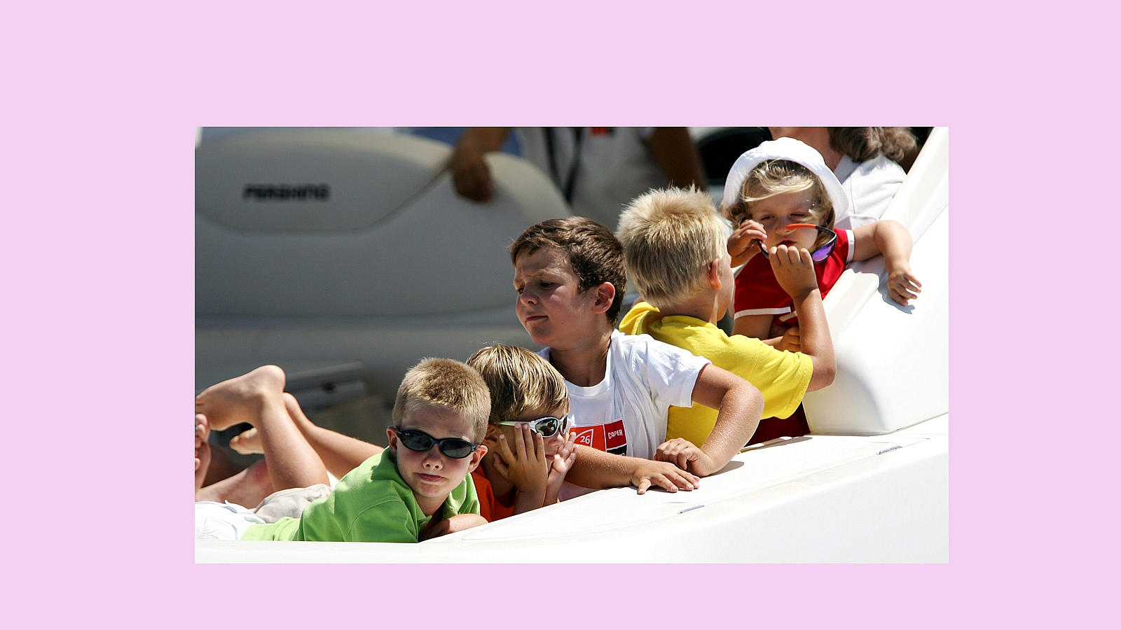 El verano de 2007, la Princesa disfrutó de juegos con sus primos como, en la imagen, a bordo de la Somni en Palma de Mallorca durante la celebración de la Copa de Rey de Vela