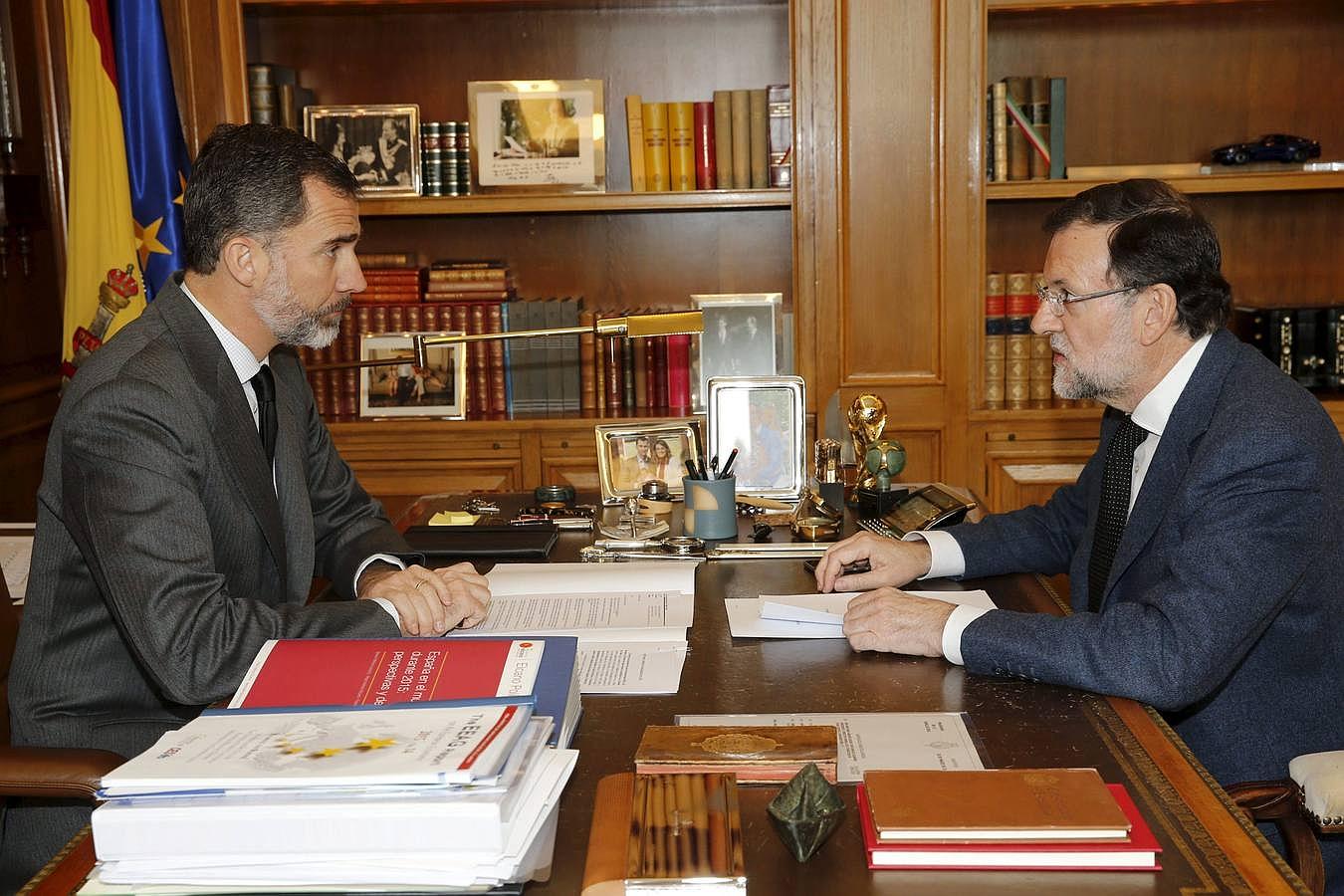 Mariano Rajoy en el despacho del Rey Felipe VI 