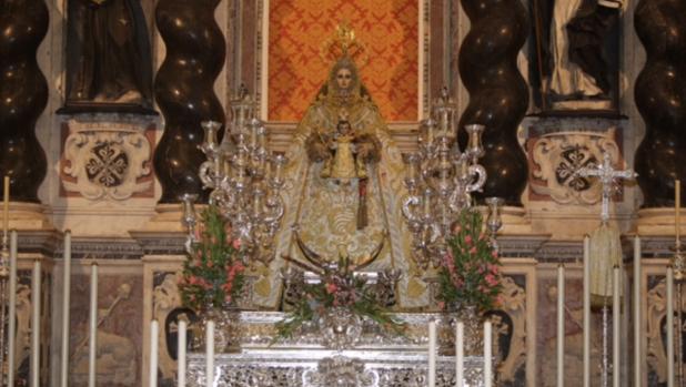 Virgen del Rosario, patrona de Cádiz