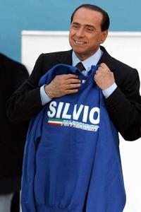 Berlusconi, multimillonario, poderoso y polmico