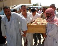 Hombres armados matan a 19 personas en una estacin de autobuses iraqu