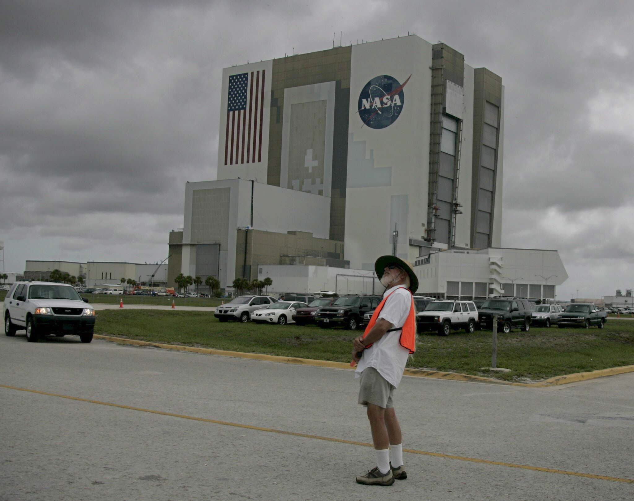 La NASA vuelve a suspender el lanzamiento del 'Discovery' por el mal tiempo