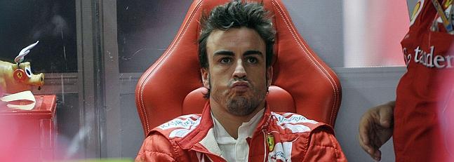 Alonso descubre el nuevo F138 en Montmel