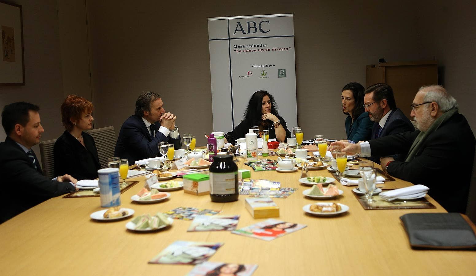 El pasado 25 de febrero se celebró en las oficinas de ABC un desayuno de trabajo que reunió a algunos a los grandes de la venta directa en España