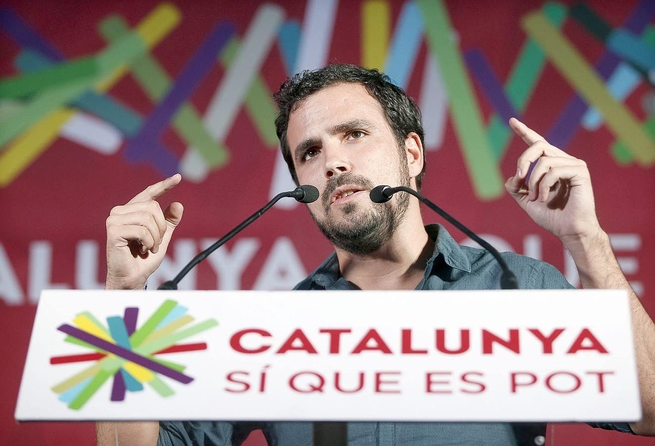 Garzón en un acto de campaña en Sant Feliu de Llobregat