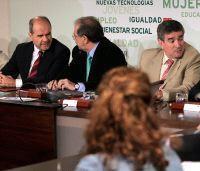 El PSOE urge al PP a que fije la fecha para la reunin entre Chaves y Arenas